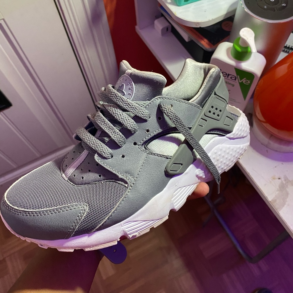 Gray Huaraches
